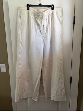 Aerie Soft Landing Trousers in Cream
